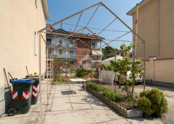 Four-room apartment Via Adige, Torino (neighborhood Falchera) - photo 24