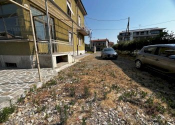 Four-room apartment Via spinetta 6, Cuneo - photo 31