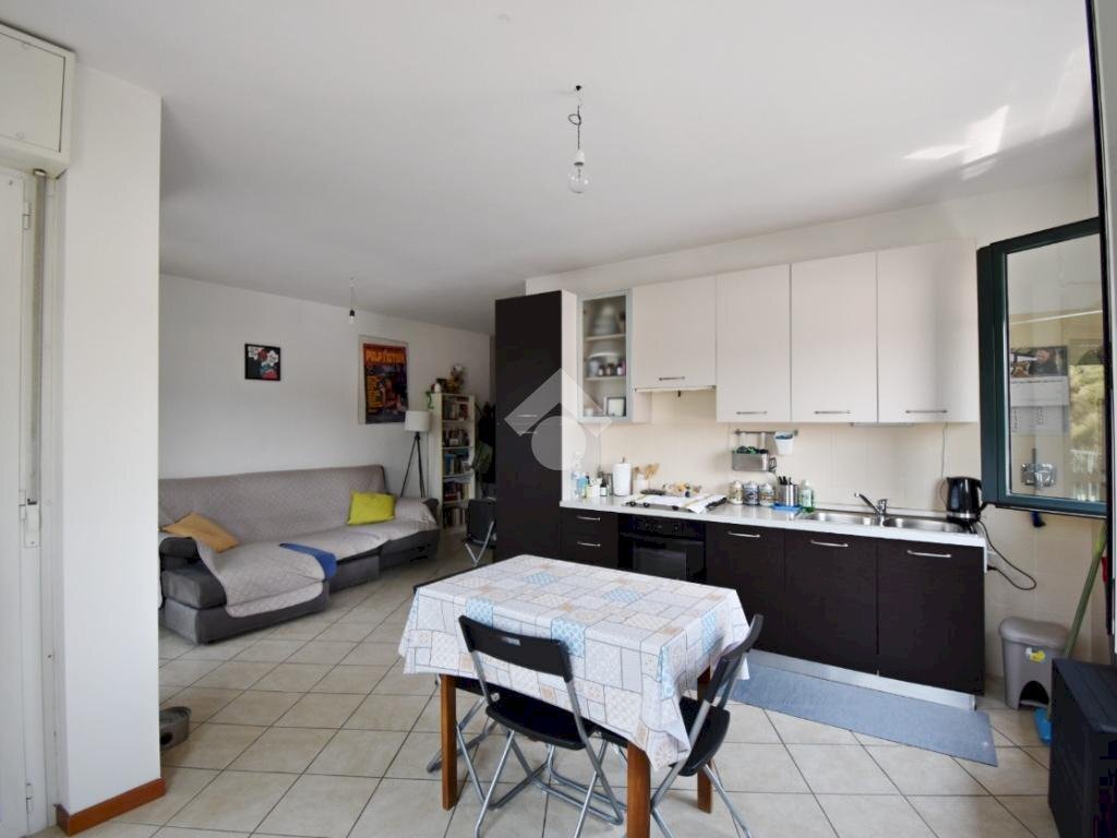 Two-room apartment Via circonvallazione, Ivrea - photo 3