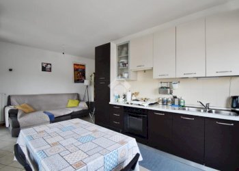 Two-room apartment Via circonvallazione, Ivrea - photo 4