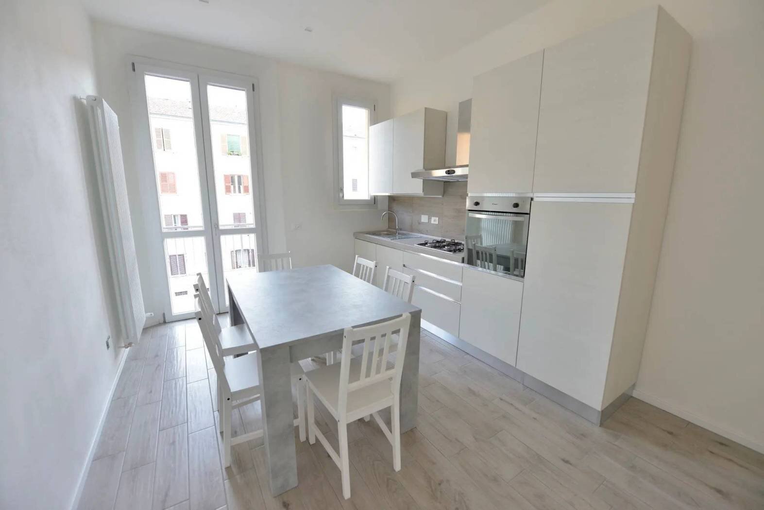Four-room apartment Via Sebastiano Serlio, 21, Bologna (neighborhood Bolognina) - photo 1