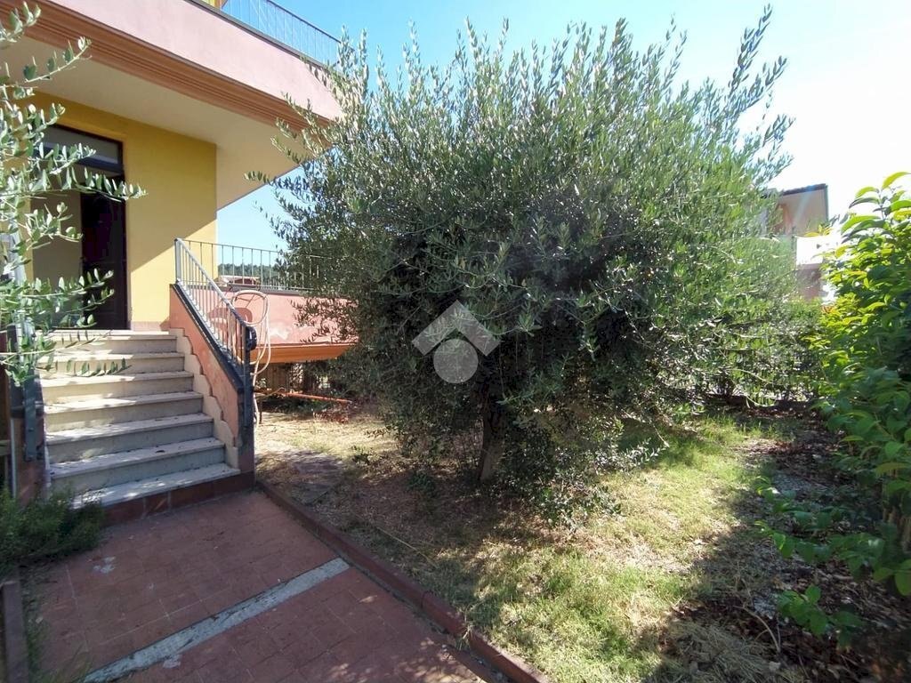 Three-room apartment Appartamento Via Pietro Nenni, Riolo Terme - photo 2