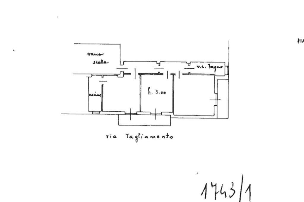 Three-room apartment Via Tagliamento, Vigevano - floor plans 1
