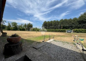 Villa Str. Vicinale del Piaggio, Galliate - foto 32