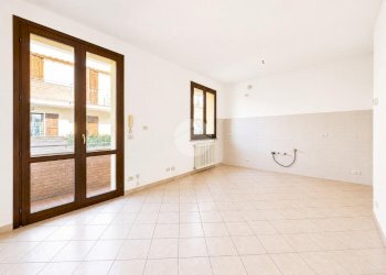 Three-room apartment Via Luigi Arcangeli, Savignano sul Rubicone - photo 8