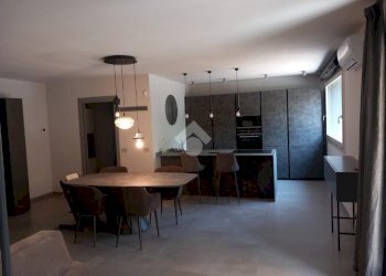 Portion of a house Str. Chiaviche, Parma (neighborhood Alberi) - photo 8