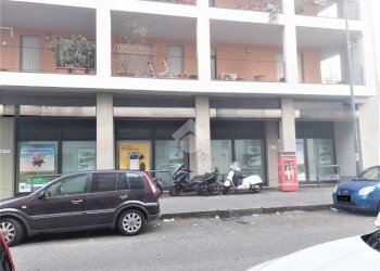 Shop Via Varesina, Milano - photo 24