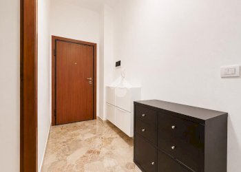 Three-room apartment Piazza Decio Raggi, Rimini - photo 3