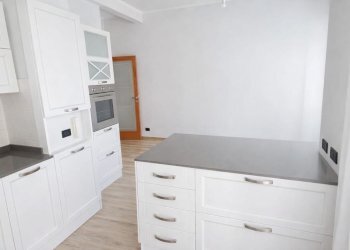Quadrilocale via Stefanina Moro, Genova (zona Marassi) - foto 4