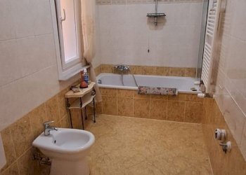 Quadrilocale via Stefanina Moro, Genova (zona Marassi) - foto 5