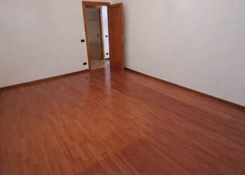 Quadrilocale via Stefanina Moro, Genova (zona Marassi) - foto 12