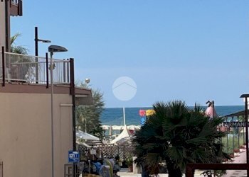 Two-room apartment Via Tagliamento, Rimini - photo 1