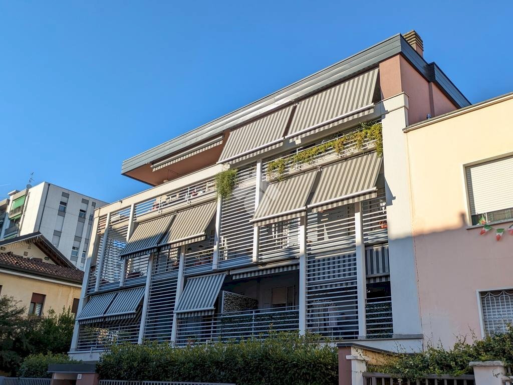 Two-room apartment Via davanzati bernardo, Milano (neighborhood Dergano) - photo 2
