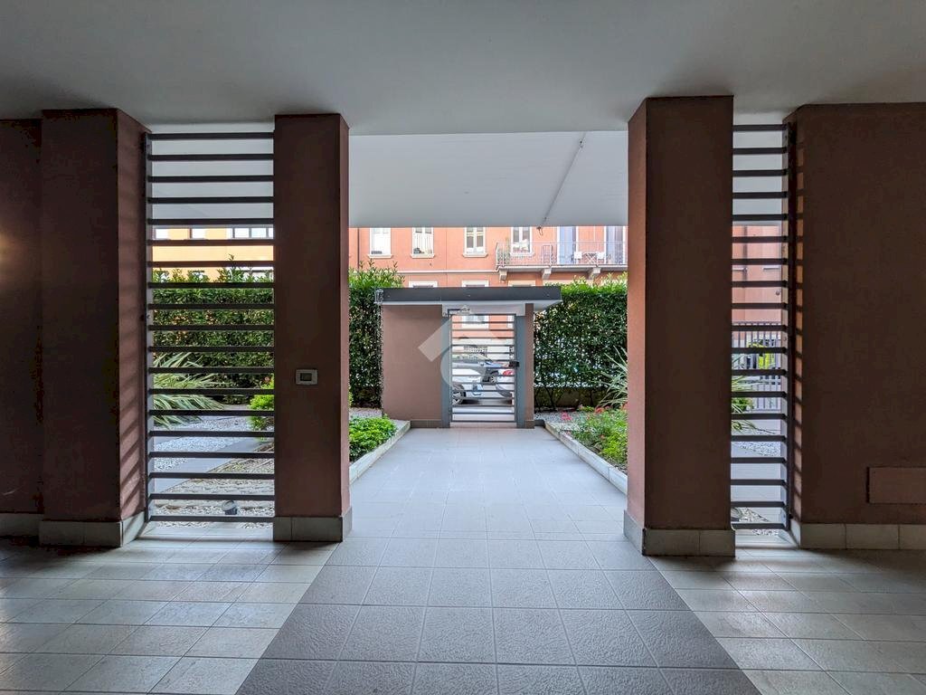 Two-room apartment Via davanzati bernardo, Milano (neighborhood Dergano) - photo 3