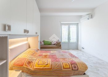 Three-room apartment Viale Edoardo Jenner, Milano (neighborhood Maciachini) - photo 13