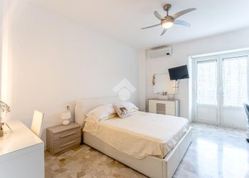 Three-room apartment Viale Edoardo Jenner, Milano (neighborhood Maciachini) - photo 17