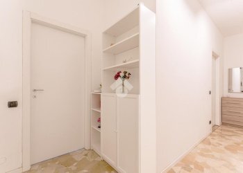 Three-room apartment Viale Edoardo Jenner, Milano (neighborhood Maciachini) - photo 28