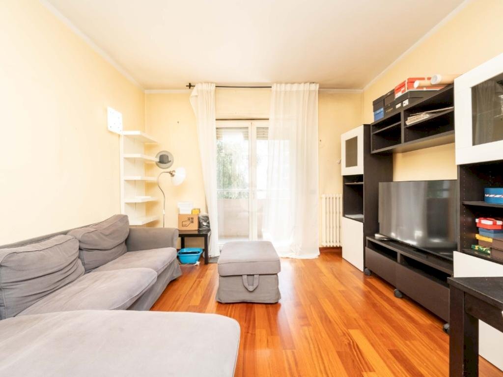 Three-room apartment Via Ada Negri, Milano (neighborhood Vigentino) - photo 1