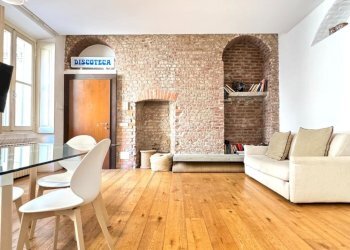 Two-room apartment Via Giulio Tarra, Milano (neighborhood Centrale) - photo 10