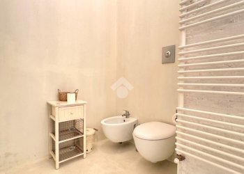 Two-room apartment Via Giulio Tarra, Milano (neighborhood Centrale) - photo 13