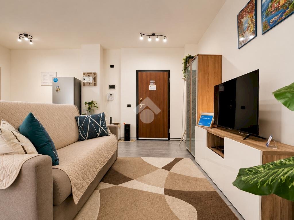 Two-room apartment Via Mauro Macchi, Milano (neighborhood Centrale) - photo 2