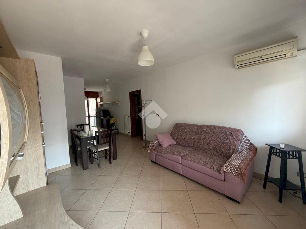 Two-room apartment Corso Lione, Torino (neighborhood San Paolo) - photo 3