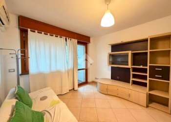 Two-room apartment Corso Lione, Torino (neighborhood San Paolo) - photo 1