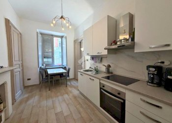 Three-room apartment Via Cibrario, Torino (neighborhood San Donato) - photo 6