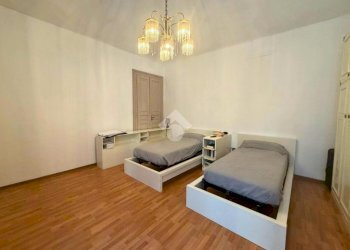 Three-room apartment Via Cibrario, Torino (neighborhood San Donato) - photo 10