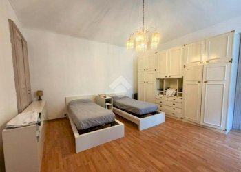 Three-room apartment Via Cibrario, Torino (neighborhood San Donato) - photo 12