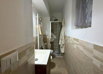 Three-room apartment Via Cibrario, Torino (neighborhood San Donato) - photo 16