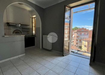 Three-room apartment Piazza I Maggio, Asti - photo 5