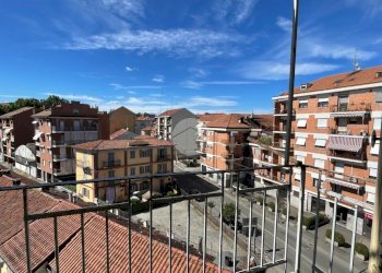Three-room apartment Piazza I Maggio, Asti - photo 9