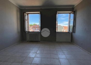 Three-room apartment Piazza I Maggio, Asti - photo 13