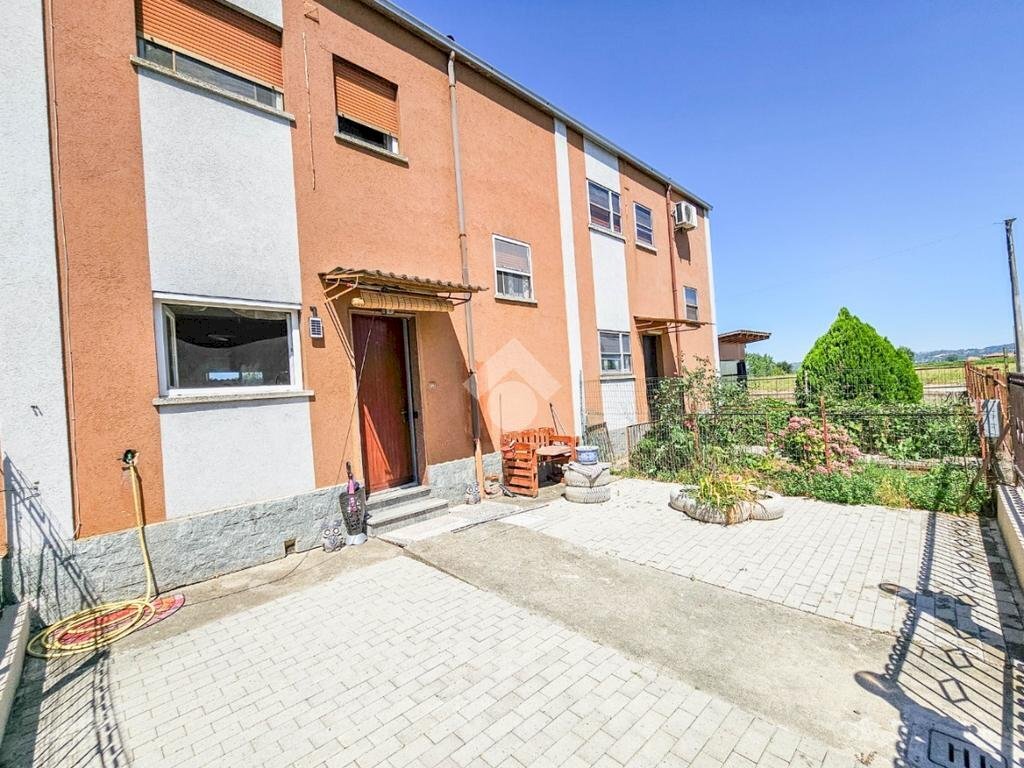 Casa semi indipendente Via Genova di Spinetta Marengo, Alessandria - foto 2