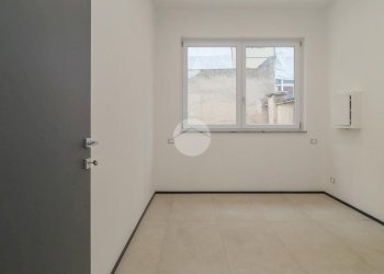 Semi-detached house Via Val della Torre, Torino (neighborhood Lucento) - photo 16