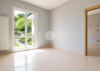 Trilocale Str. Montegrazie, Imperia - foto 10
