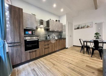 Two-room apartment Piazza Alimonda, Genova (neighborhood Foce) - photo 8