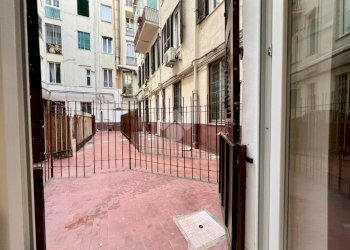 Two-room apartment Piazza Alimonda, Genova (neighborhood Foce) - photo 18