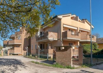 Two-room apartment Via Senio, Cervia - photo 1