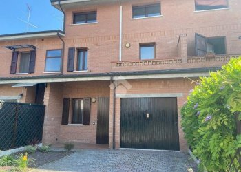 Portion of a house Via Cento, Vigarano Mainarda - photo 2