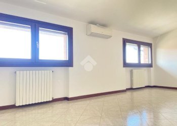 Portion of a house Via Cento, Vigarano Mainarda - photo 32