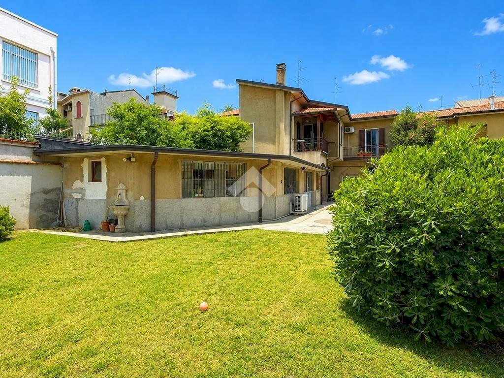 Casa indipendente Via Maurizio Quadrio, Legnano - foto 3