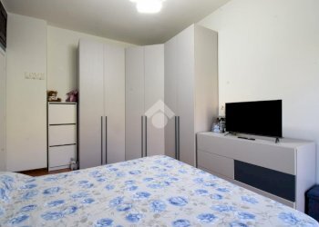 Two-room apartment Via Giacomo Leopardi, Rozzano - photo 12