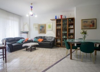 Apartment Via Milano, Garbagnate Milanese - photo 3