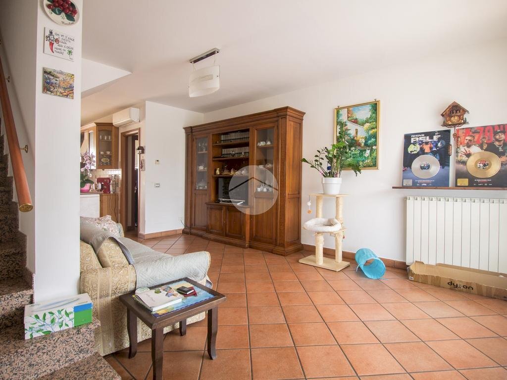 Villa a Schiera Viale J.F Kennedy, Garbagnate Milanese - foto 3