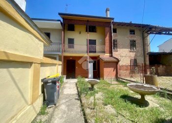 Casa semi indipendente Via ugo pratolongo, Isola Sant'Antonio - foto 1