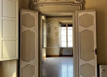 Quadrilocale Via Barberia, Bologna (zona Centro Storico) - foto 4