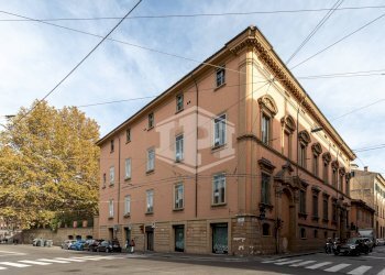 Quadrilocale Via Barberia, Bologna (zona Centro Storico) - foto 7