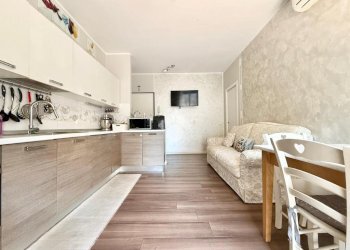 Three-room apartment Via G.B. Tiepolo, Cinisello Balsamo - photo 3